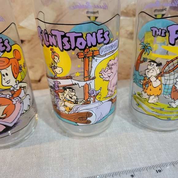 The Flintstones Cartoon Glass Set - Multicolor - Picture 4 of 7